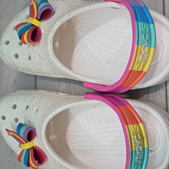 Crocs Kids Girl Colorful Strap Clogs Mule Shoes Sz J2 - Picture 7 of 11